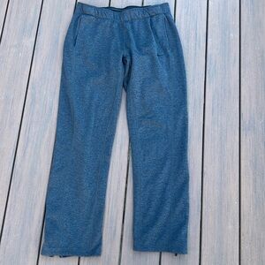 Medium dark grey Nike Therma-fit sweats